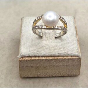 Split Band Pearl & CZ Ring  Silver Tone With Gold Accents Size 7